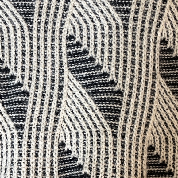 Boho & Other Stories Contrast Knit Sweater - Wool Blend. Small - Picture 6 of 15